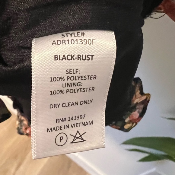 Floret Studios Ruched Floral Mini Dress - Picture 7 of 10